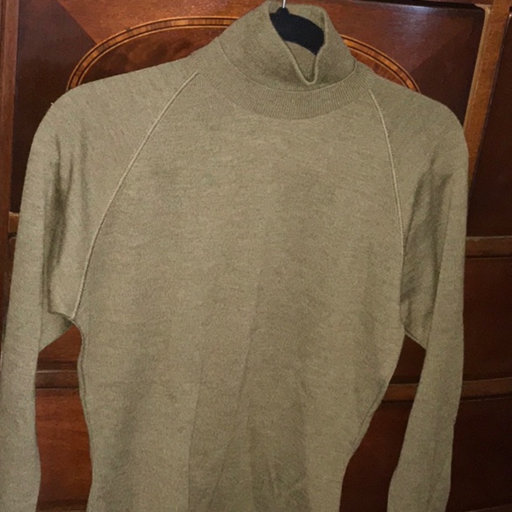 Brand new Giorgio Armani turtleneck